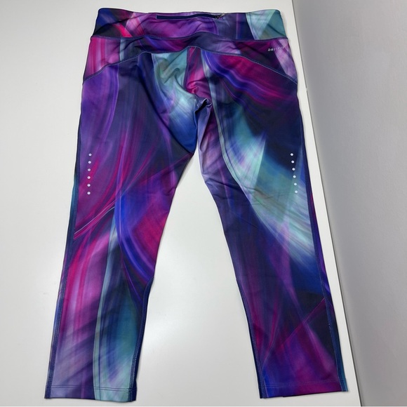 Women's Nike Dri-Fit Epic Running Athletic Leggings (Capri-Length) Size LARGE - Picture 6 of 8